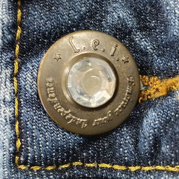 L.E.I. Ashley Trouble Jeans Womens Size 3 Low Rise Boot Cut Stretch Denim Blue - Picture 5 of 16